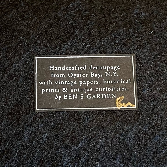 Ben’s Garden “Humphrey Bogart” Glass Tray - Picture 4 of 4